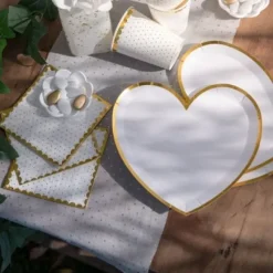Badaboum 10 Assiettes Carton Forme Coeur Passe Partout Blanc