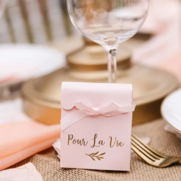 Badaboum 10 Boites Drag Es Mariage Mots D'Amour 7 X 8.5 Cm