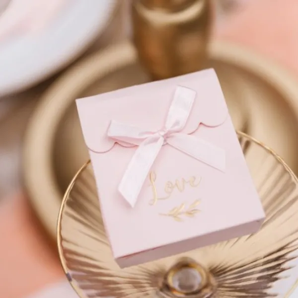 Badaboum 10 Boites Drag Es Mariage Mots D'Amour 7 X 8.5 Cm