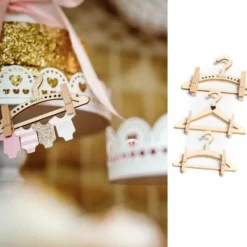 Badaboum 3 Cintres A Pinces En Bois Hello