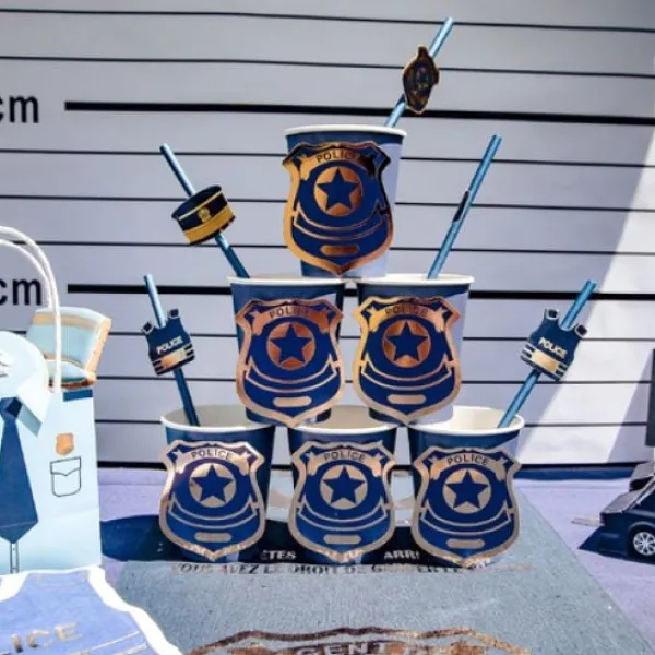 Online 8 Gobelets En Carton Theme Police Theme Cinema