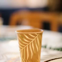 Discount 8 Gobelets En Carton Theme Tropichic Theme Cinema