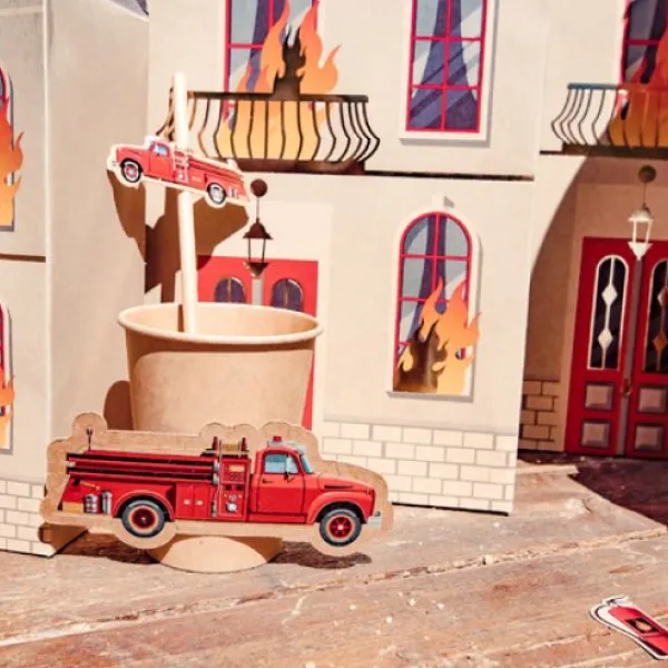 Online 8 Gobelets En Carton Theme Pompier Theme Cinema