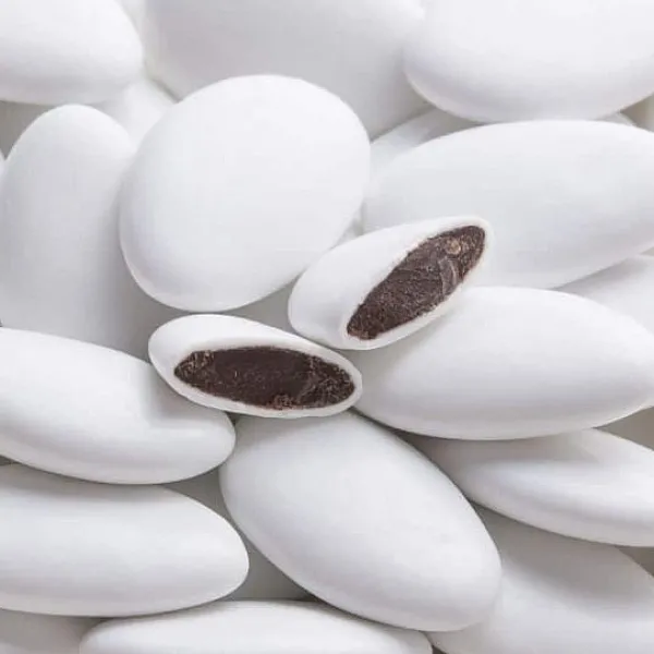 Badaboum 1 Kilo De Dragees Blanc Au Chocolat Hot