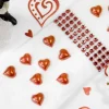 Badaboum 20 Mini Coeurs Effet Nacr Rouge Pour D Co De Table
