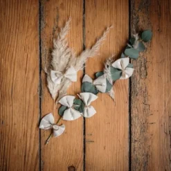 Badaboum 6 Petits Noeuds Lin Coeurs Blancs X 6 Pi Ces