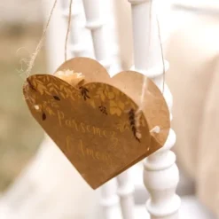 Badaboum 10 Sacs Mariage En Coeur Suspendre " Parsemez L'Amour " En Kraft 13 Cm