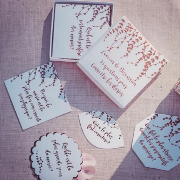 Badaboum Boite De Jeu De 35 Cartes Lanceur De Discussion Rose Gold