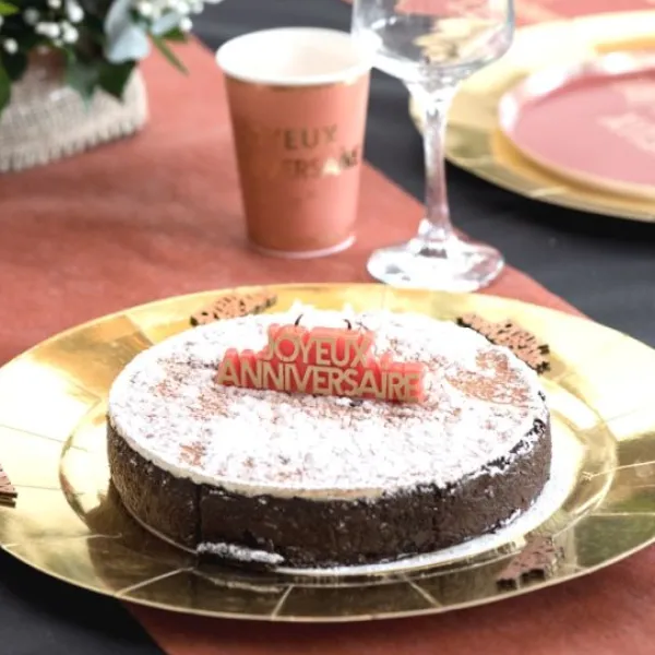 Sale Bougie Originale Joyeux Anniversaire Or 8X7 Cm Theme Joyeux Anniversaire