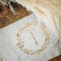 Chemin De Table Communion Liser V G Tal Or Theme Communion