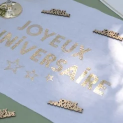 Outlet Chemin De Table Joyeux Anniversaire Or 28 Cm X 3 M Tres Theme Joyeux Anniversaire