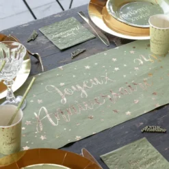 New Chemin De Table Joyeux Anniversaire Vert Sauge 28Cm X 3 M Tres Theme Joyeux Anniversaire
