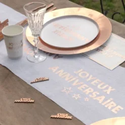 New Chemin De Table Joyeux Anniversaire Rose Gold 28 Cm X 3 M Tres Theme Joyeux Anniversaire