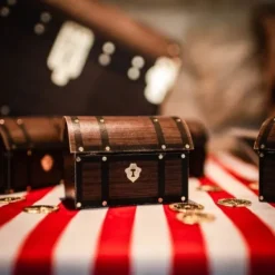 Online Chemin De Table Tissu Pirate Rouge Et Blanc Theme Bapteme