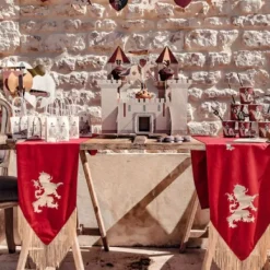 Badaboum Chemin De Table Velours Drapeau Royal